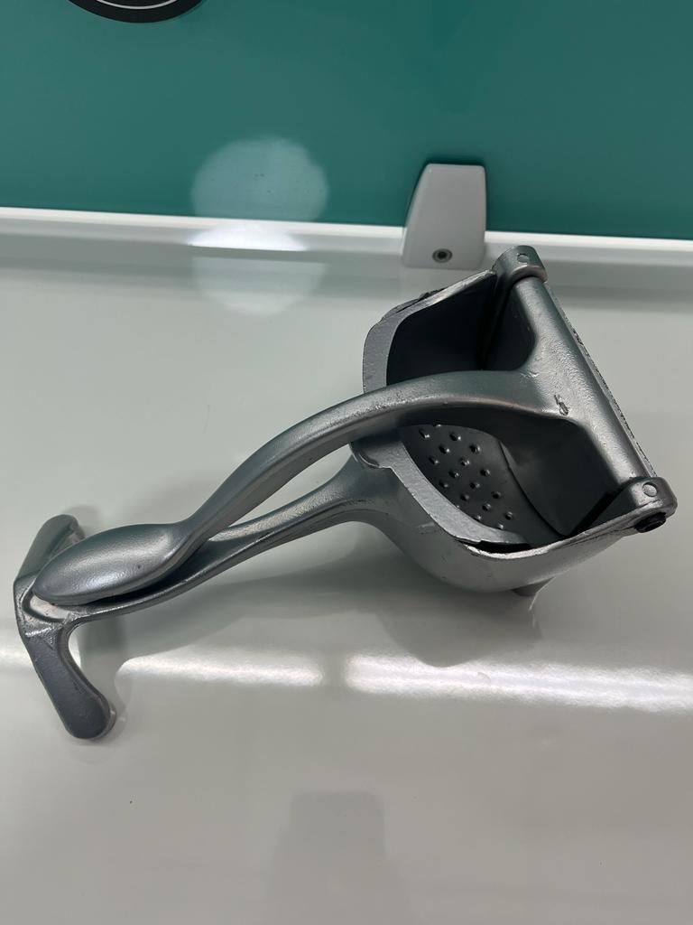 India's Best Aluminum Fruit Juicer Regular